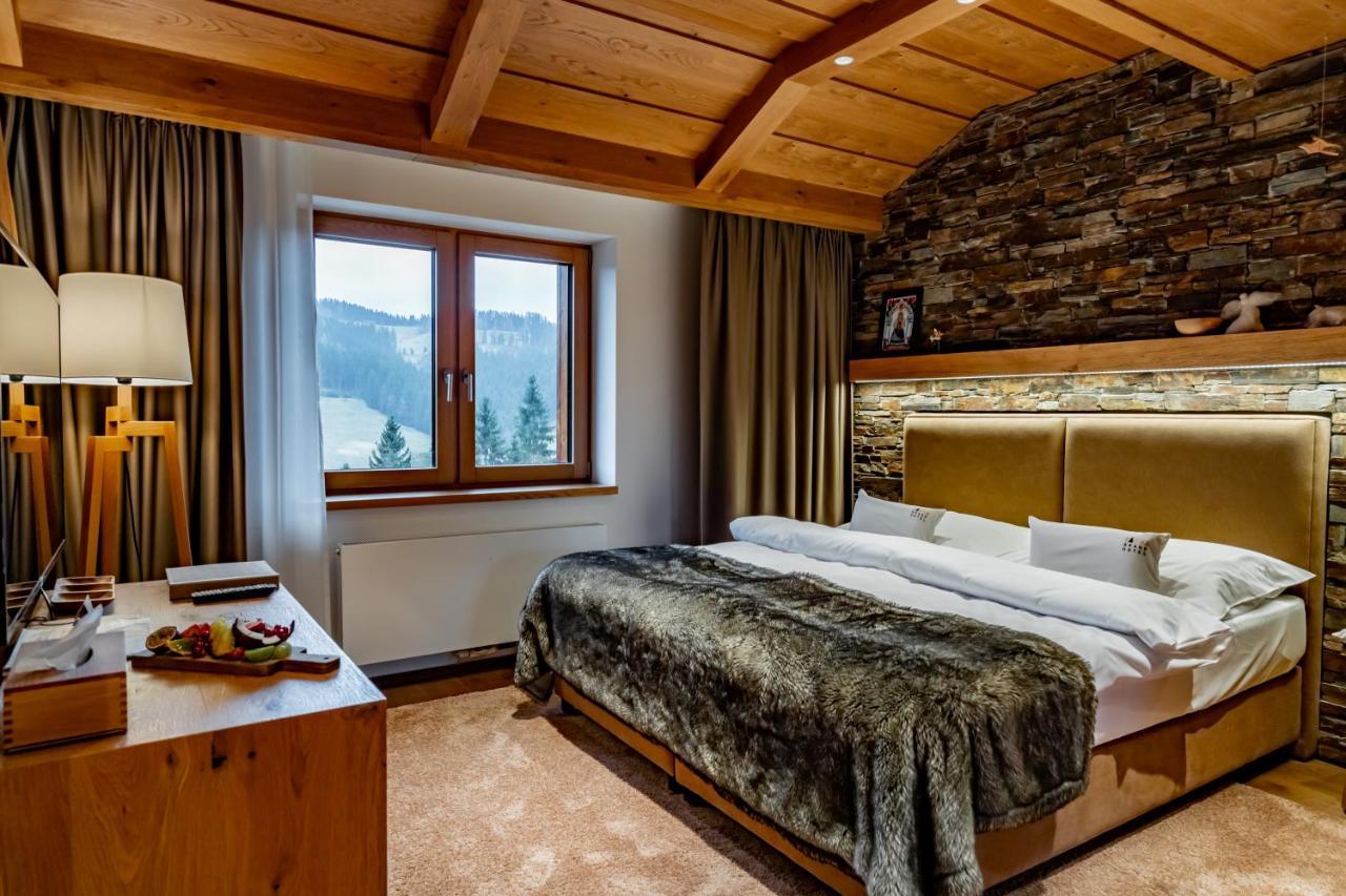 Grandhotel Tatra Velké Karlovice Zewnętrze zdjęcie