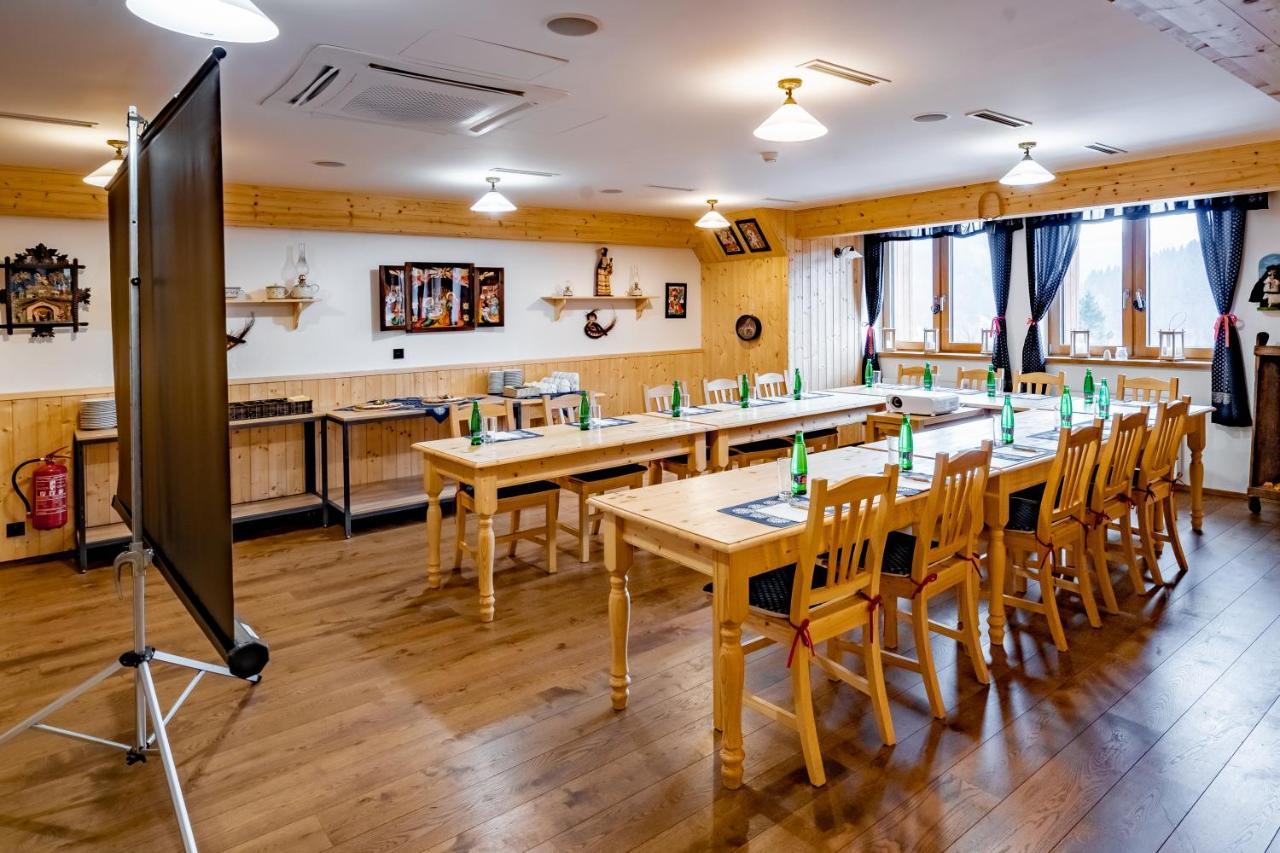 Grandhotel Tatra Velké Karlovice Zewnętrze zdjęcie