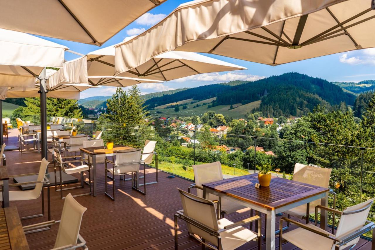 Grandhotel Tatra Velké Karlovice Zewnętrze zdjęcie