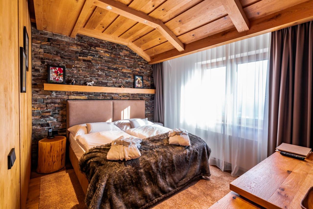Grandhotel Tatra Velké Karlovice Zewnętrze zdjęcie