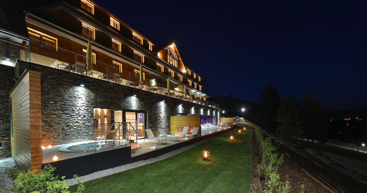 Grandhotel Tatra Velké Karlovice Zewnętrze zdjęcie